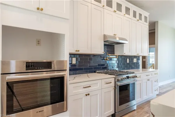 $712,000 | 218 Ivory Lane, Lexington, NC 27292