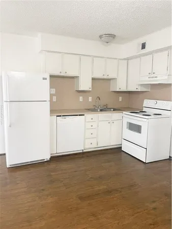 $800 | 807 East 31st Street, Unit 8, Bryan, TX 77803