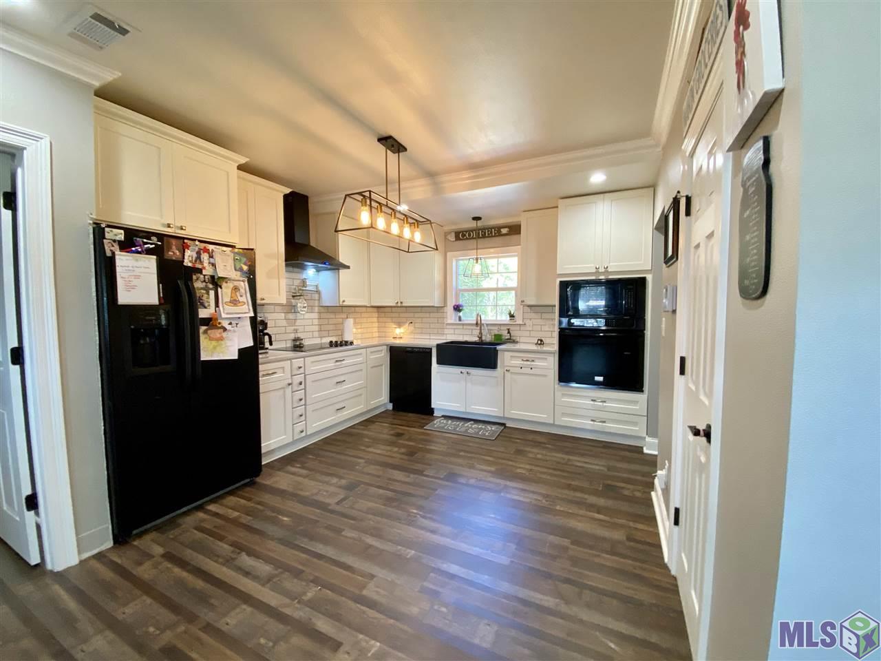 12201 Laurel Ridge Road St. Amant, LA 70774 - Photo 5 of 24 Gallery Image 5