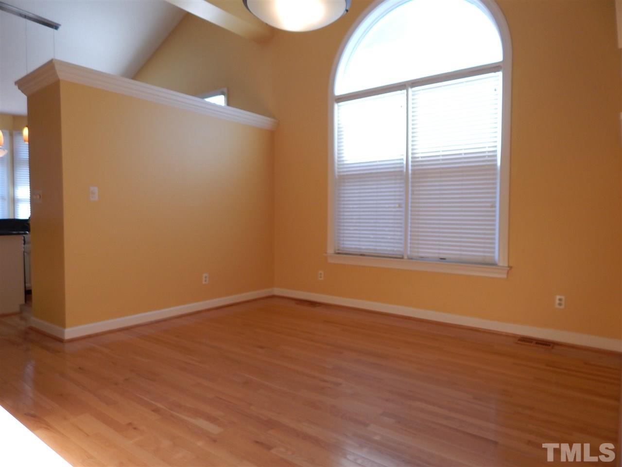 10117 Goodview Court Raleigh, NC 27613 - Photo 5 of 21