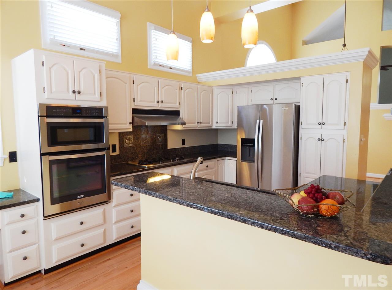 10117 Goodview Court Raleigh, NC 27613 - Photo 6 of 21