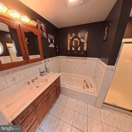 $405,000 | 4 Linden Court, Ashland, PA 17921