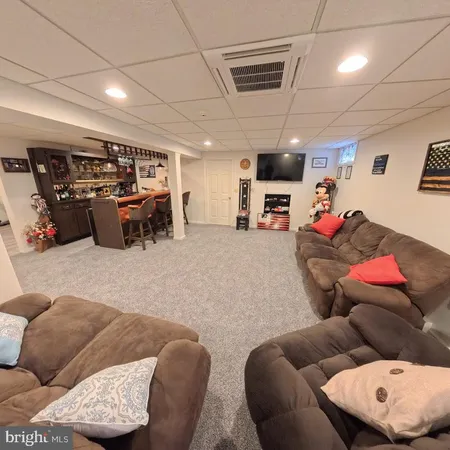 $405,000 | 4 Linden Court, Ashland, PA 17921