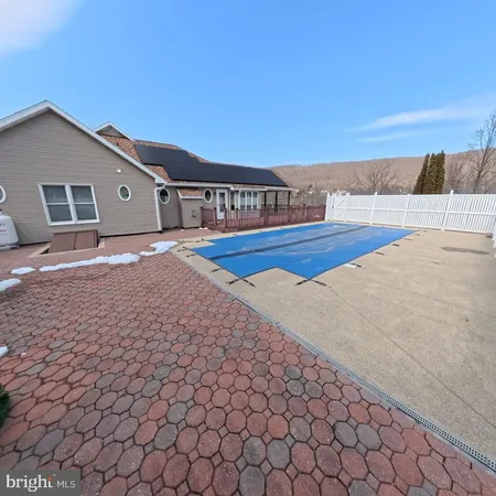 $405,000 | 4 Linden Court, Ashland, PA 17921