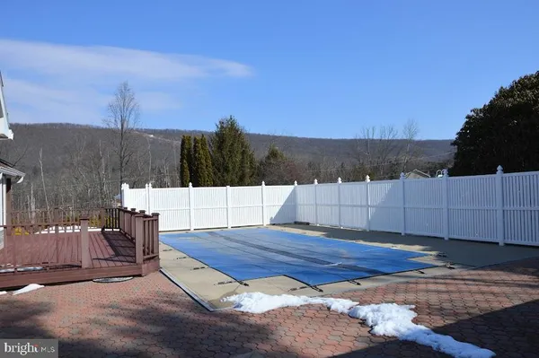$405,000 | 4 Linden Court, Ashland, PA 17921