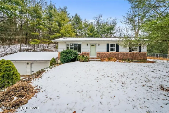 $199,000 | 626 Northway Road, Linden, PA 17744