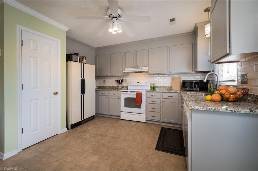 1624 Quillmark Road Winston-Salem, NC 27127 - Photo 9 of 28 Gallery Image 9
