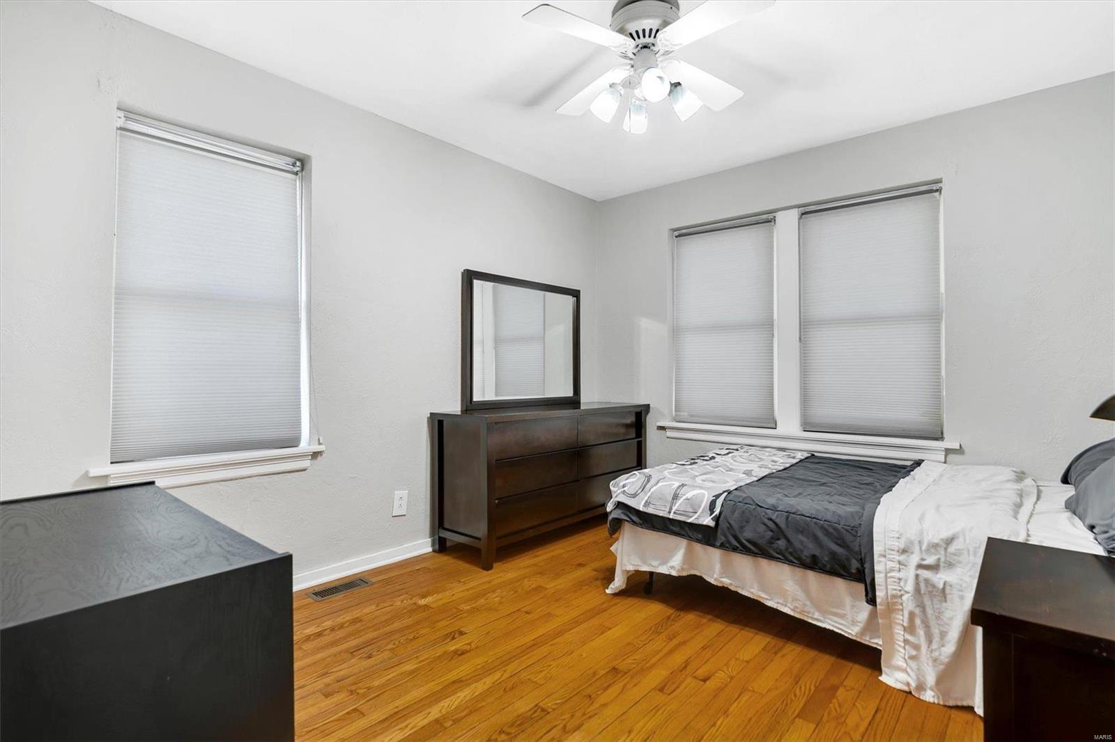 1384 North Berry Road St. Louis, MO 63122 - Photo 9 of 24 Gallery Image 9
