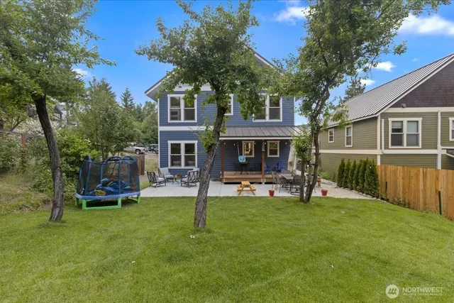 $662,888 | 206 West Montana Avenue, Roslyn, WA 98941