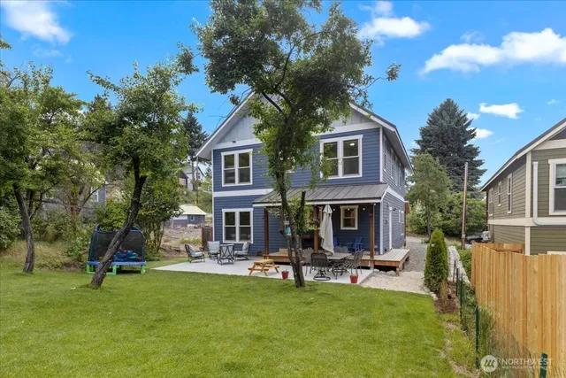 $662,888 | 206 West Montana Avenue, Roslyn, WA 98941