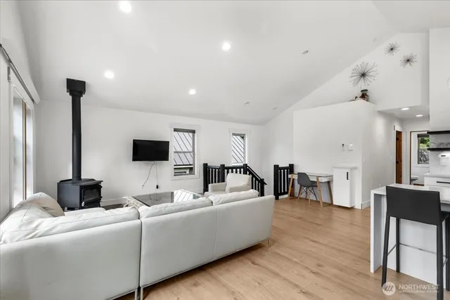 $662,888 | 206 West Montana Avenue, Roslyn, WA 98941