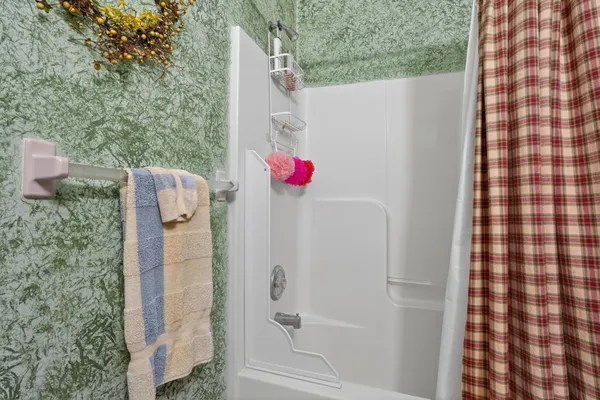 $449,900 | 134 Devonshire Way, Sellersville, PA 18960