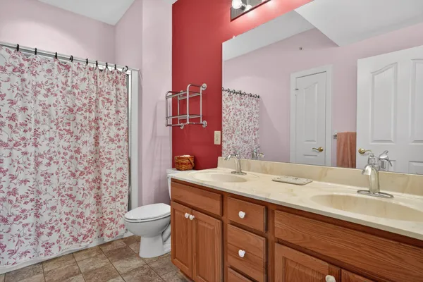 $449,900 | 134 Devonshire Way, Sellersville, PA 18960