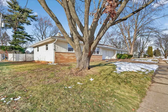 $350,000 | 56 South Huron Drive, Janesville, WI 53545