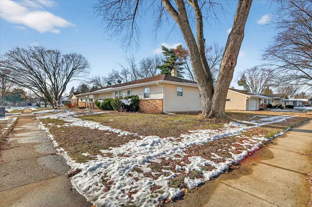 $350,000 | 56 South Huron Drive, Janesville, WI 53545