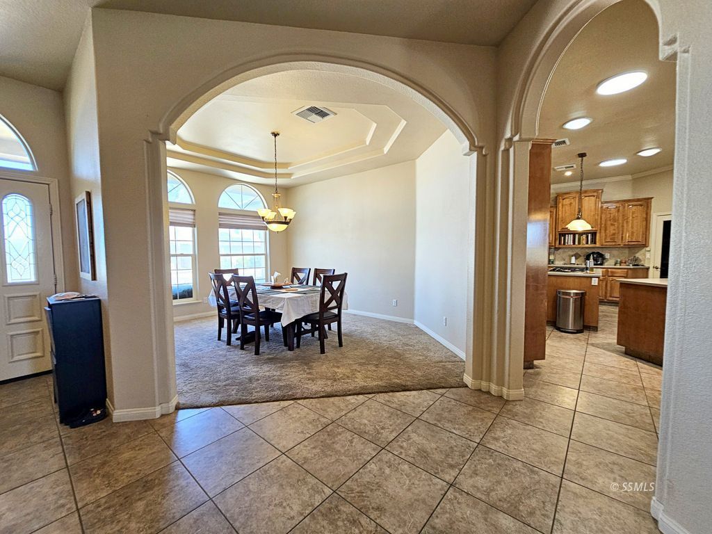 2333 Lacey Street Ridgecrest, CA 93555 - Photo 15 of 47