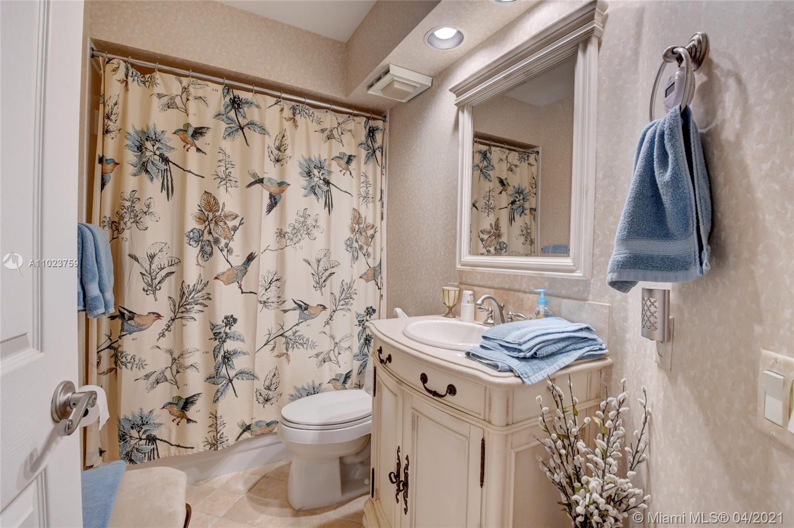 17287 Boca Club Boulevard, Unit 8 Boca Raton, FL 33487 - Photo 31 of 40