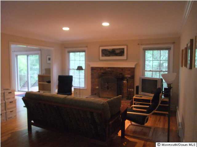44 Tan Vat Road Middletown, NJ 07760 - Photo 3 of 11 Additional Photo