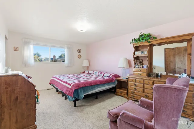 $499,000 | 5621 Centerbrook Drive, Boise, ID 83705