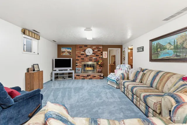 $499,000 | 5621 Centerbrook Drive, Boise, ID 83705