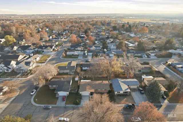 $499,000 | 5621 Centerbrook Drive, Boise, ID 83705