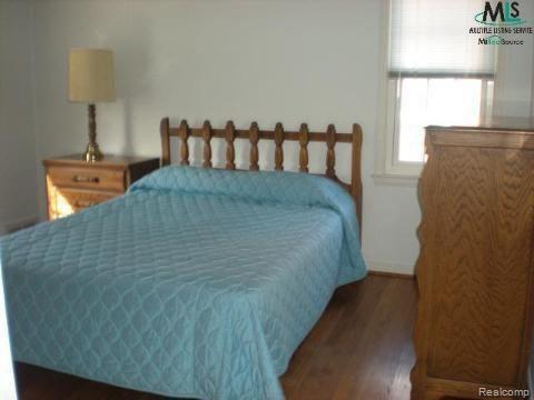 484 Fisher Road Grosse Pointe, MI 48230 - Photo 5 of 8 Bedroom