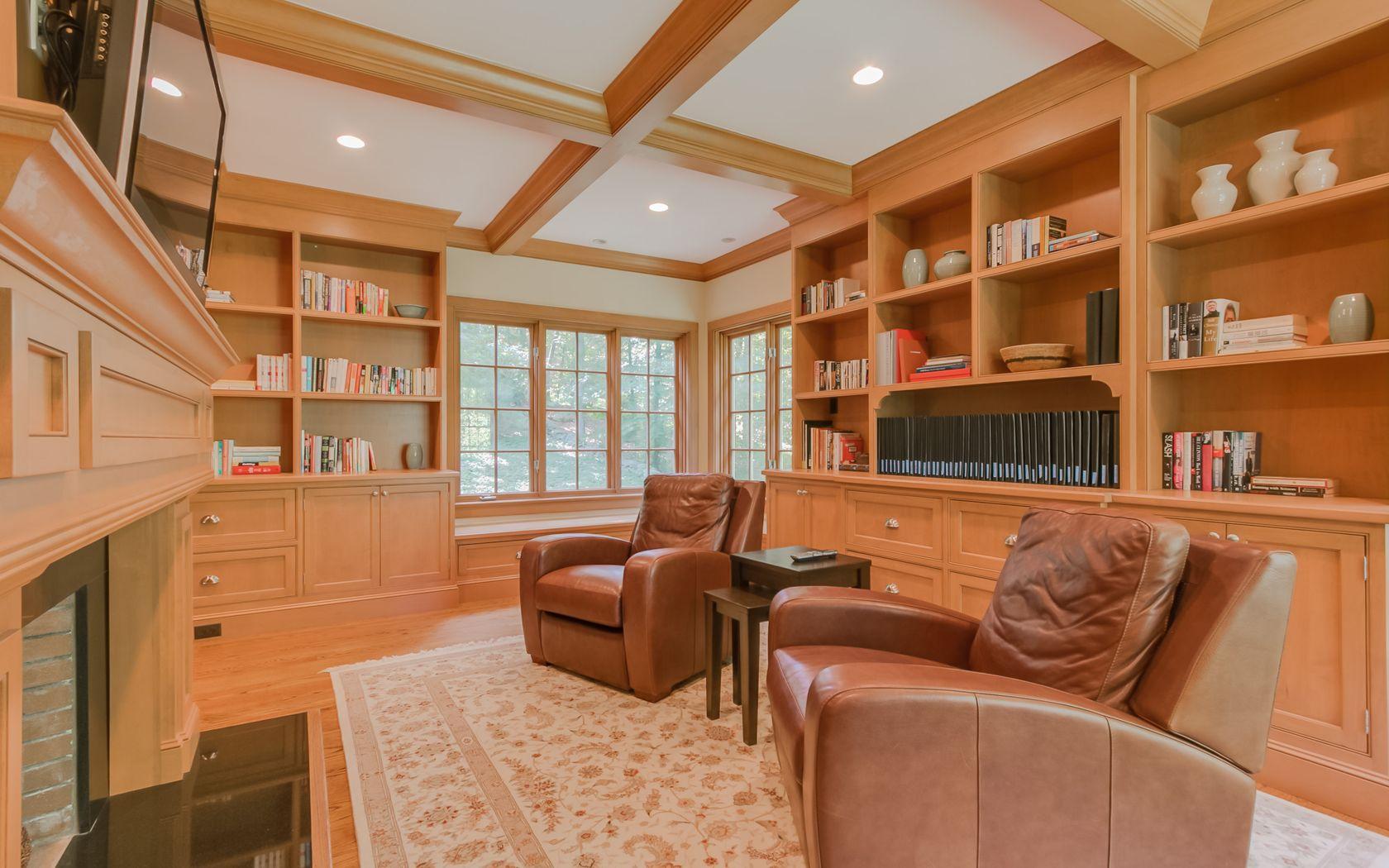 237 Hickok Road New Canaan, CT 06840 - Photo 19 of 41 11
