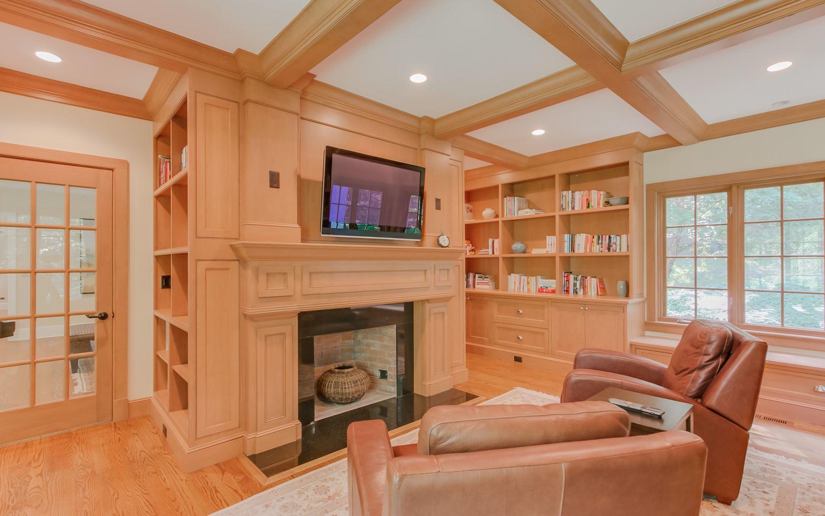 237 Hickok Road New Canaan, CT 06840 - Photo 20 of 41 12