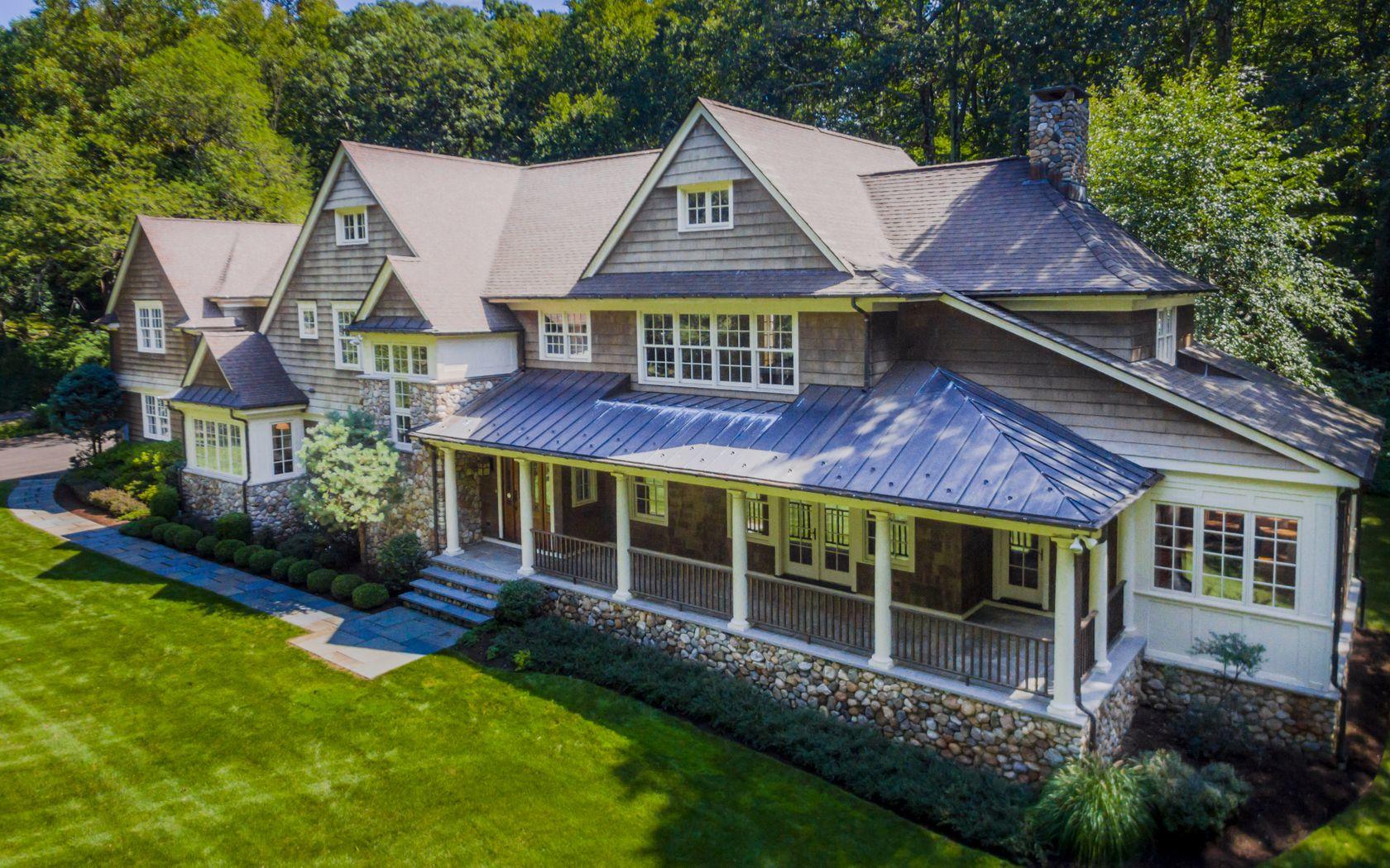 237 Hickok Road New Canaan, CT 06840 - Photo 2 of 41 70