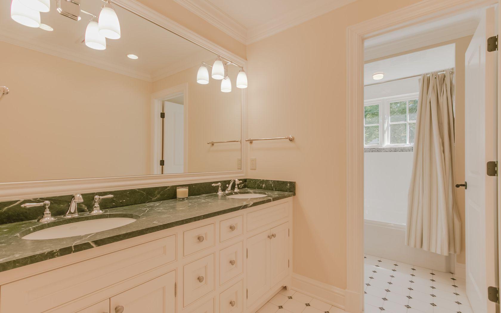 237 Hickok Road New Canaan, CT 06840 - Photo 31 of 41 49