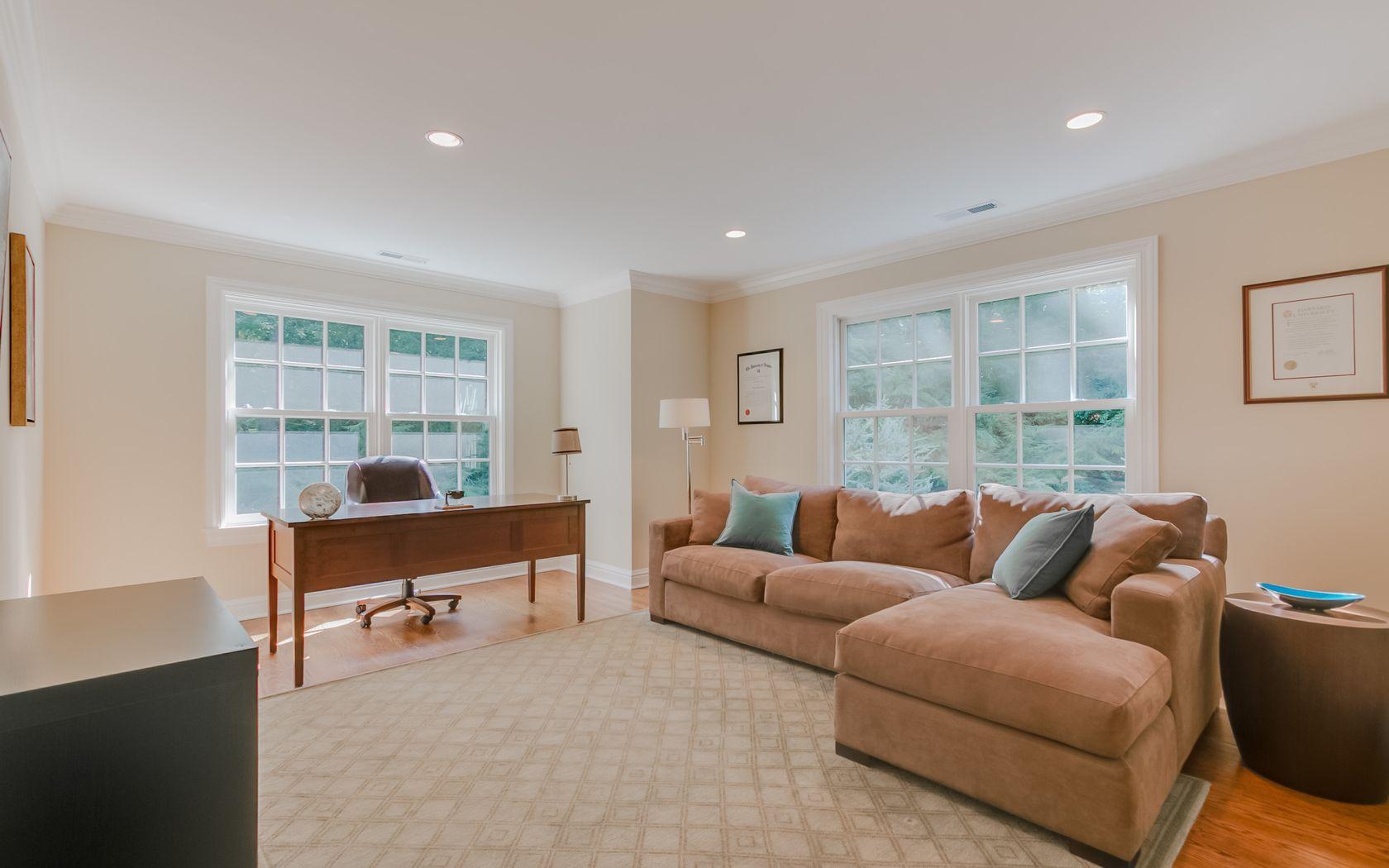 237 Hickok Road New Canaan, CT 06840 - Photo 32 of 41 47