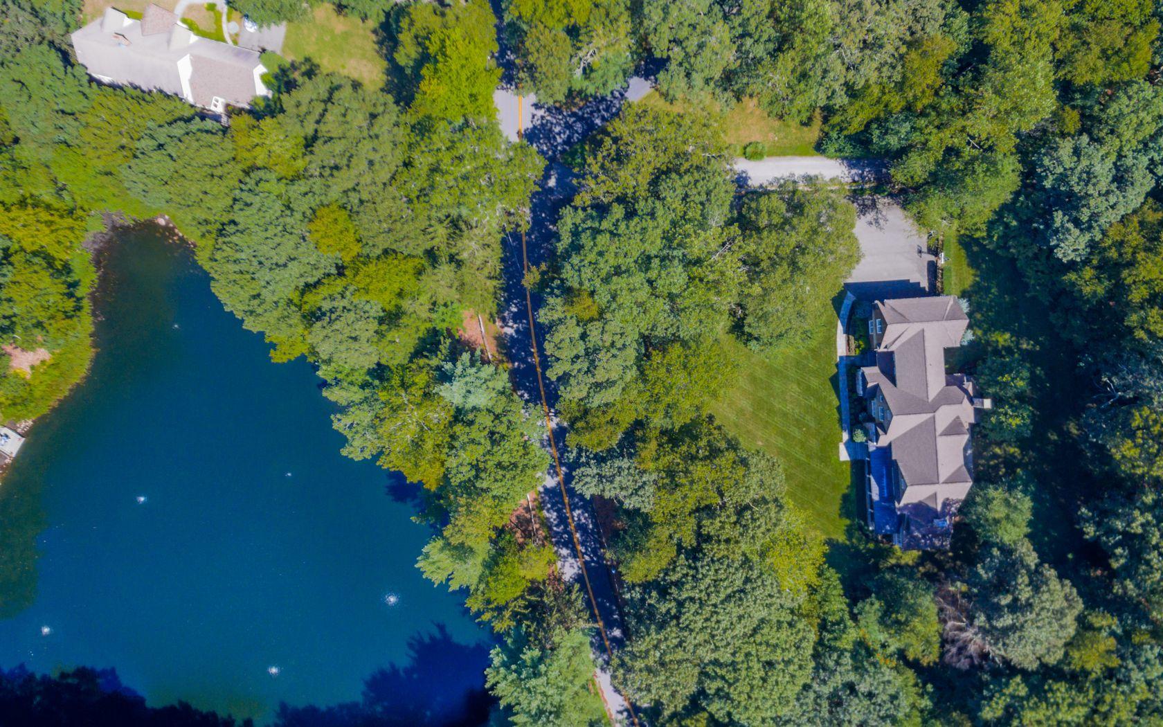 237 Hickok Road New Canaan, CT 06840 - Photo 40 of 41 71