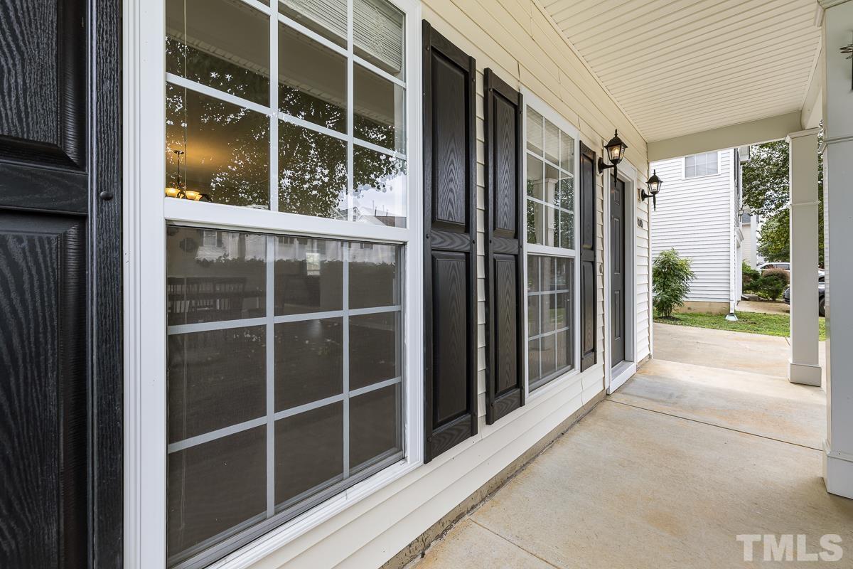 4340 Snowcrest Lane Raleigh, NC 27616 - Photo 4 of 42