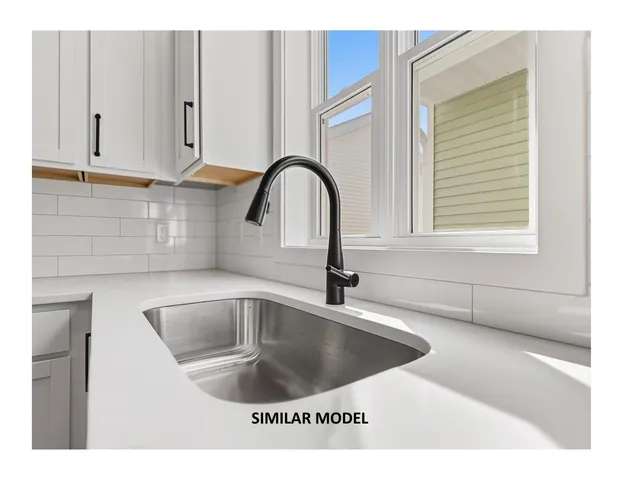 $479,900 | 2813 Crinkle Root Drive, Fitchburg, WI 53711