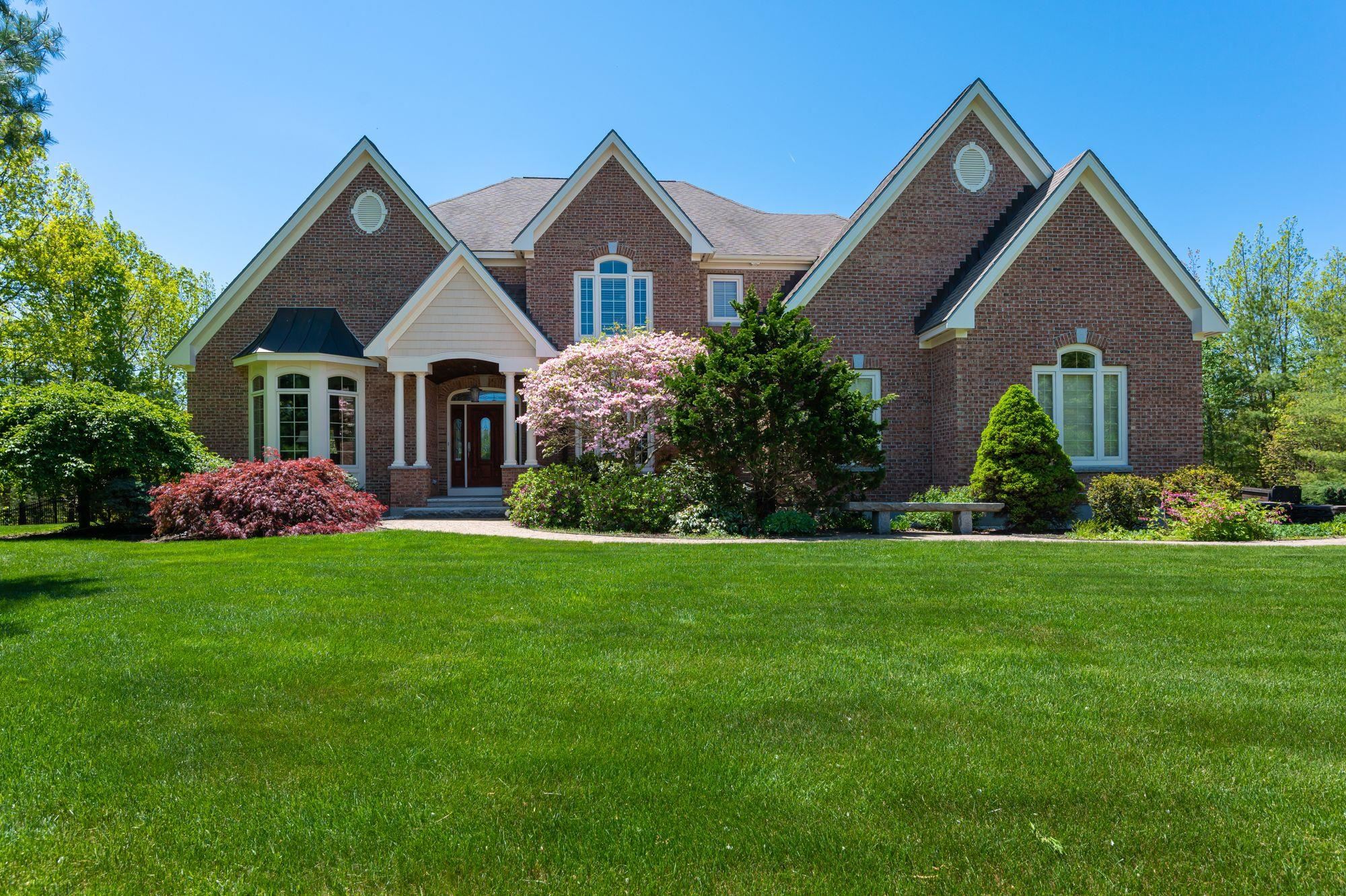 3 Bartlett Drive Bedford, NH 03110 - Photo 1 of 40