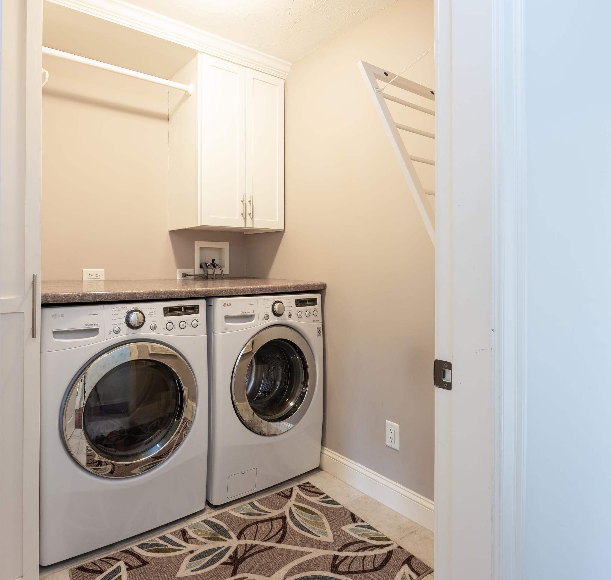 3 Bartlett Drive Bedford, NH 03110 - Photo 31 of 40