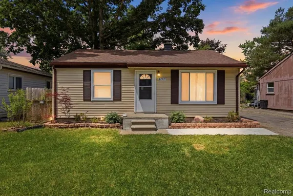 $199,900 | 22771 Purdue Avenue, Farmington, MI 48336