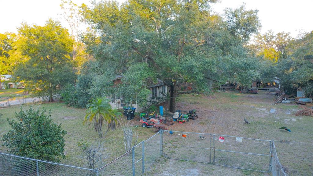 945 South Lake Pleasant Road Apopka, FL 32703 - Photo 13 of 31