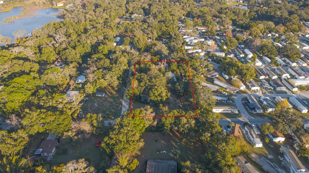 945 South Lake Pleasant Road Apopka, FL 32703 - Photo 2 of 31