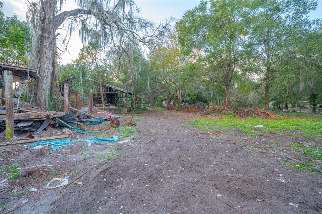 945 South Lake Pleasant Road Apopka, FL 32703 - Photo 23 of 31