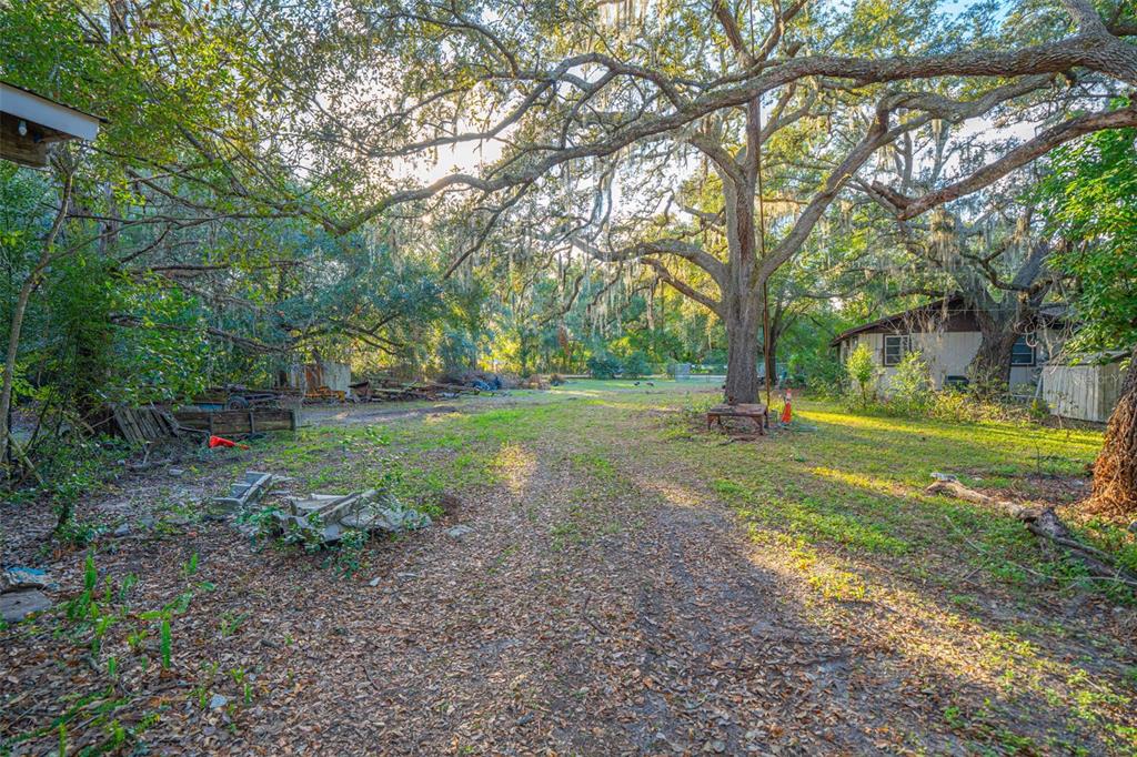 945 South Lake Pleasant Road Apopka, FL 32703 - Photo 27 of 31