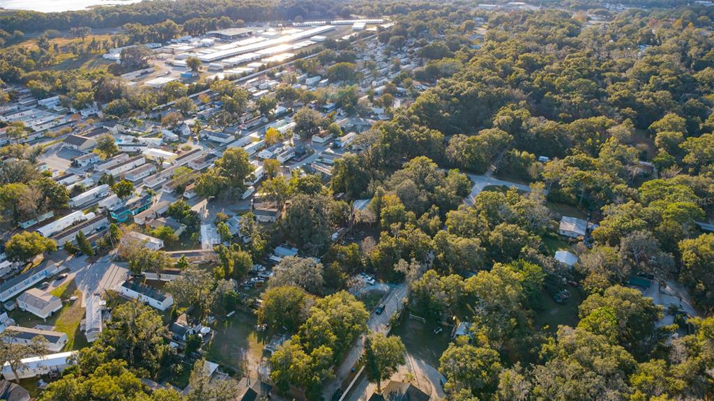 945 South Lake Pleasant Road Apopka, FL 32703 - Photo 10 of 31