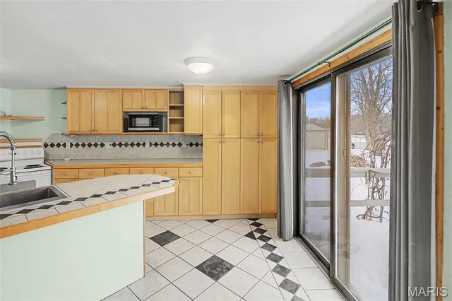 $210,000 | 240 Taft Street, Marissa, IL 62257