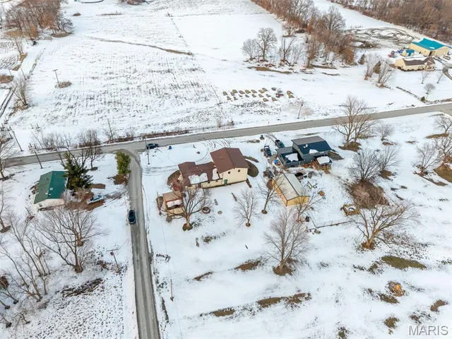 $210,000 | 240 Taft Street, Marissa, IL 62257