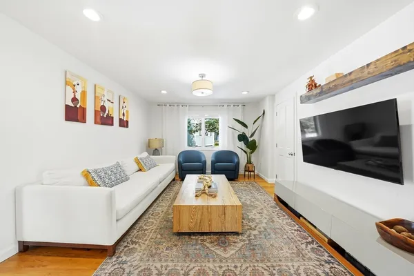 $1,110,000 | 41 Cross Street, Winchester, MA 01890