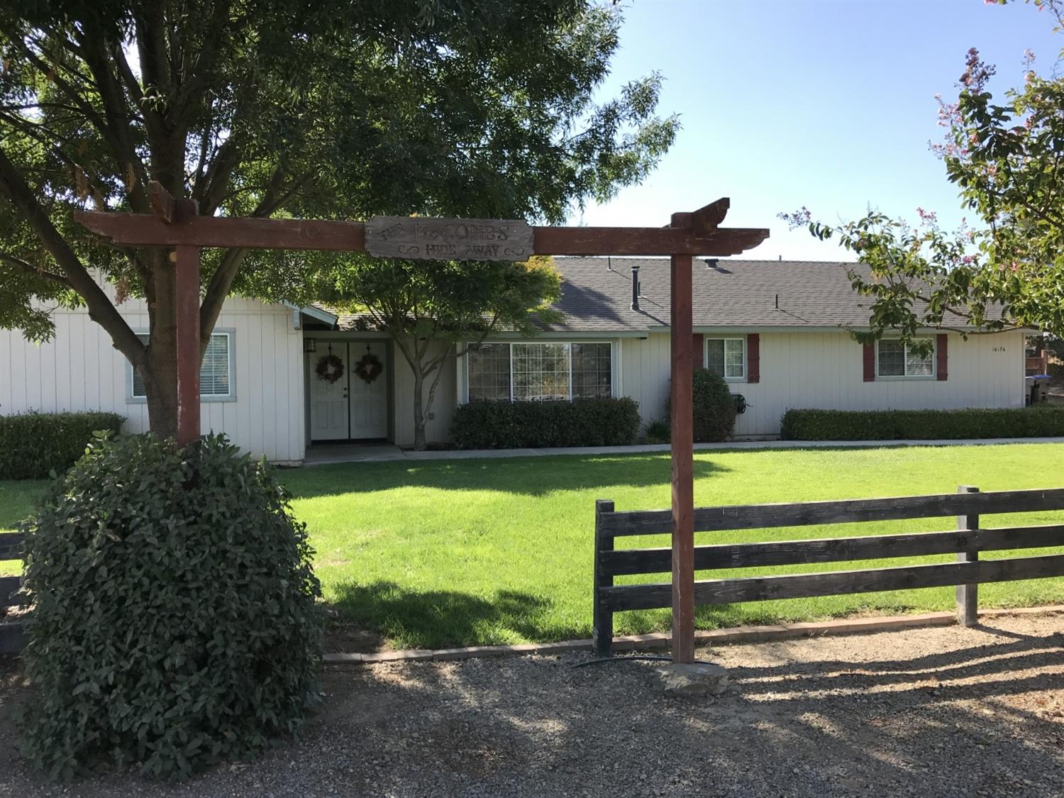 16176 Paula Road Madera, CA 93636 - Photo 3 of 22 Gallery Image 3