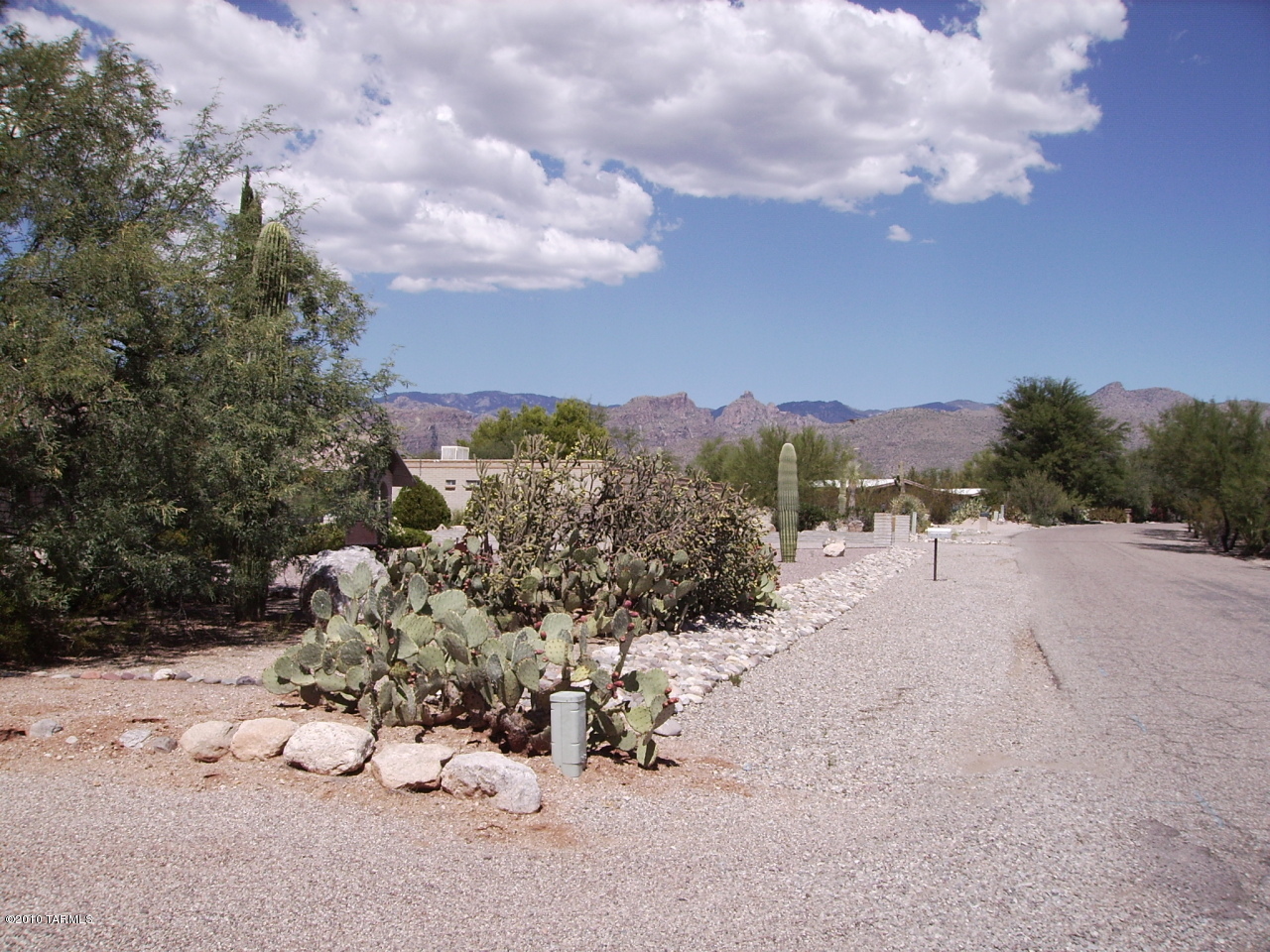 9625 East Wasatch Place Tucson, AZ 85749 - Photo 2 of 14