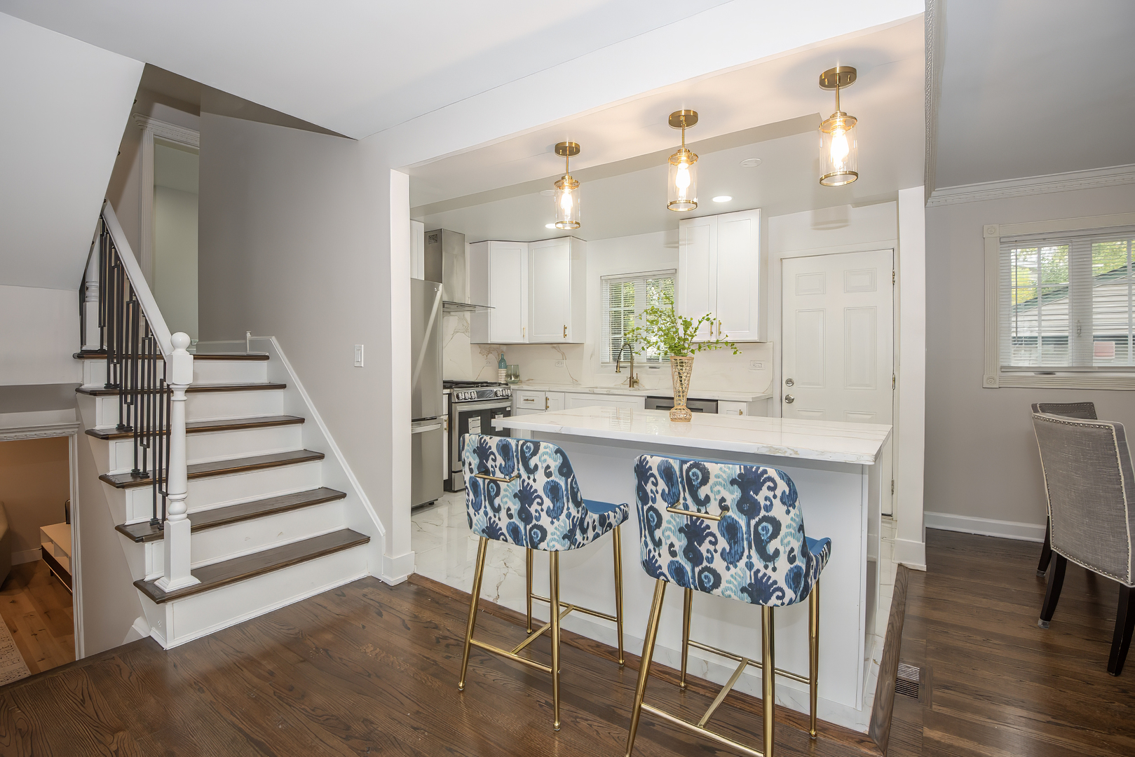216 Flora Avenue Glenview, IL 60025 - Photo 7 of 40 a view of kitchen with sink and wooden floor
