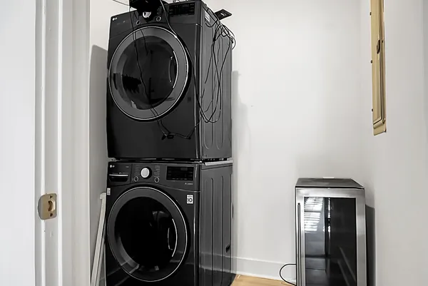 $2,750 | 260 Seven Farms Drive, Unit 203, Charleston, SC 29492