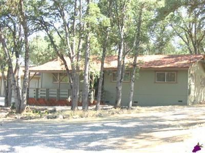 47330 Modoc Road Coarsegold, CA 93614 - Photo 1 of 7 Taken from driveway. Natural landscaping, circular drive.
